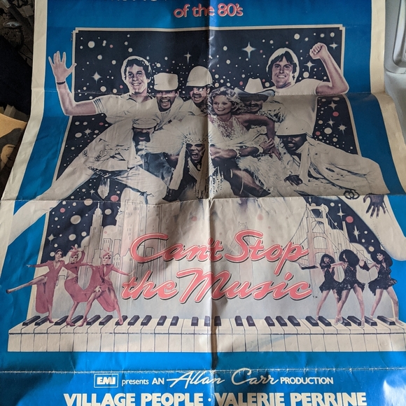 Meet your Posher, Amelia - Picture 11 of 14